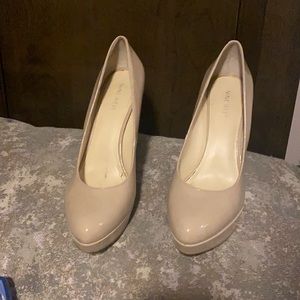 Nine West platform pumps tan color